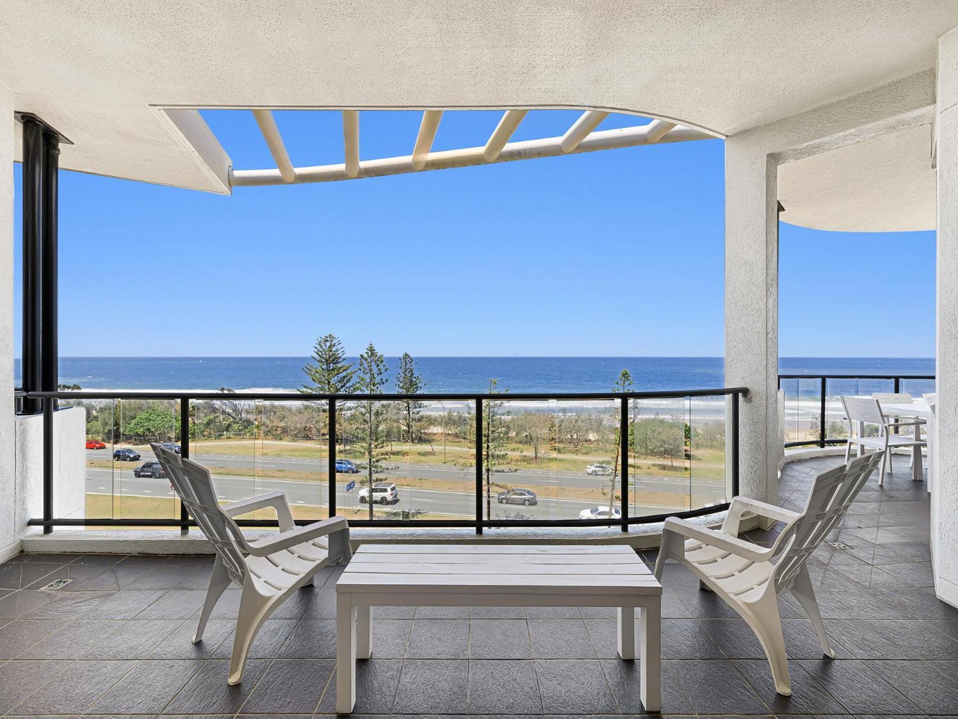 Meridian Alex Beach Apartments Alexandra Headland Bagian luar foto